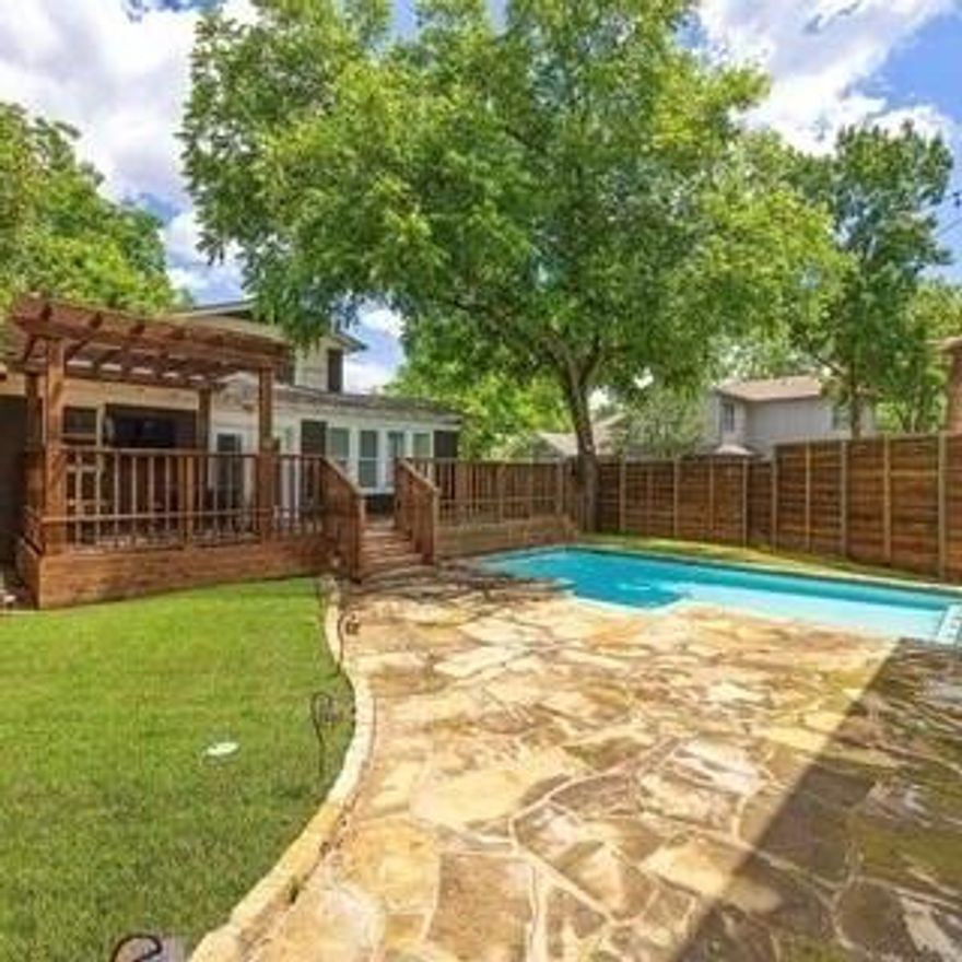 Discover urban charm in this beautifully updated studio apartment for lease in the vibrant heart of Lower Greenville, Dallas! Nestled on the second floor at the rear of a private home, this residence features a dedicated parking space and your own gated entrance, leading to a tranquil courtyard with a sparkling pool. Inside, enjoy soaring high ceilings and an abundance of natural light that fills the open-concept living space. Open the door of the Juliet balcony to take in serene views of the lushly landscaped yard and inviting pool—an ideal spot to unwind after a busy day. The master bath boasts a high-tech shower system designed for ultimate relaxation. This efficient layout maximizes comfort and functionality, while the prime metropolitan location places you just moments from trendy restaurants, lively nightlife, and boutique shopping. The move-in-ready apartment includes a refrigerator and a washer-dryer for your convenience. Experience the perfect blend of city excitement and peaceful retreat—schedule your tour today!