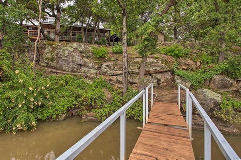 A home in Palo Pinto