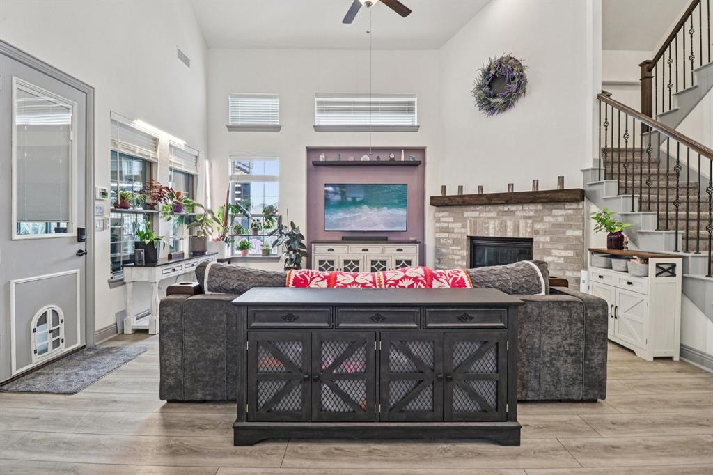 4325 Smokey Quartz Lane