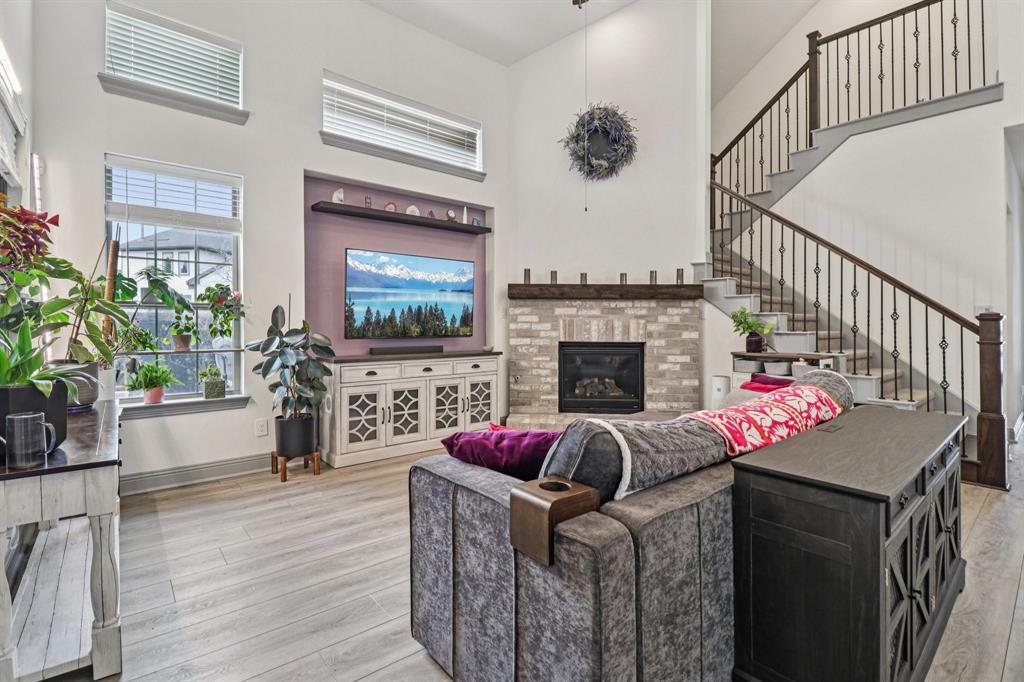 4325 Smokey Quartz Lane