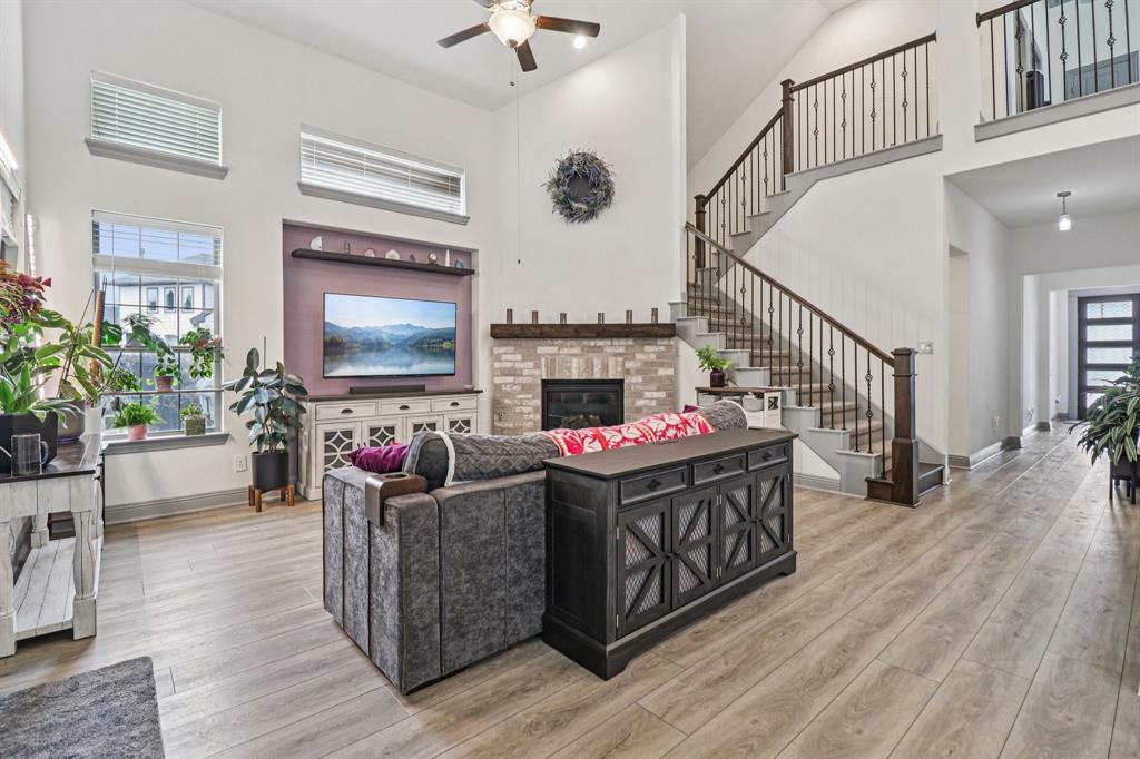 4325 Smokey Quartz Lane