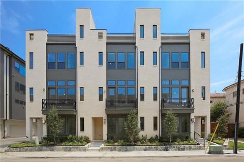 3200 Ross Avenue 42 Dallas TX 75204