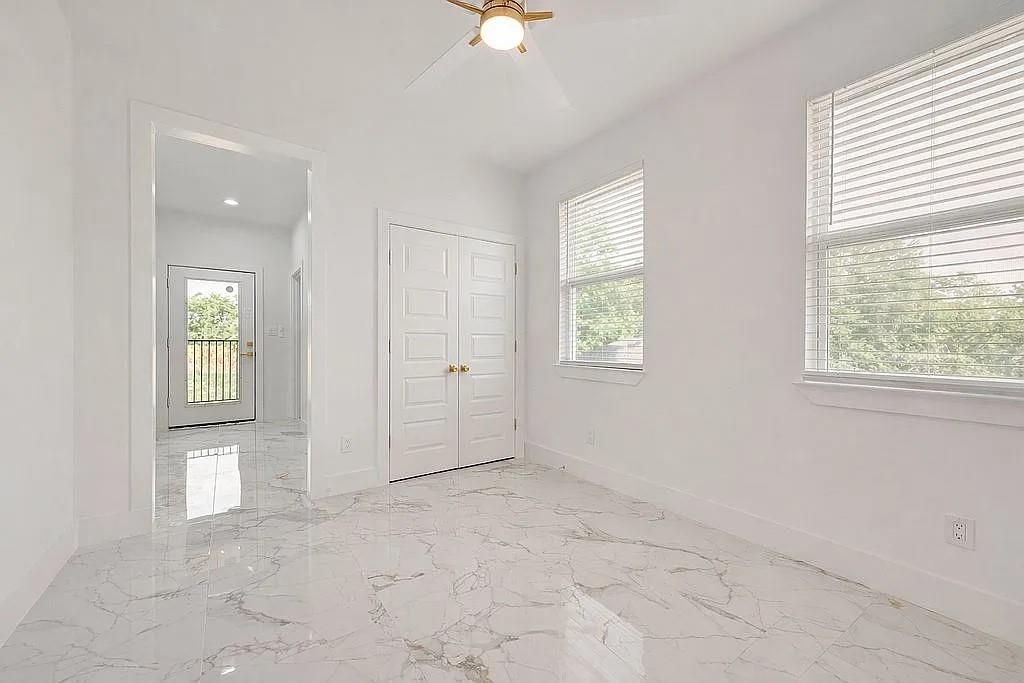 Alameda Heights - Residential