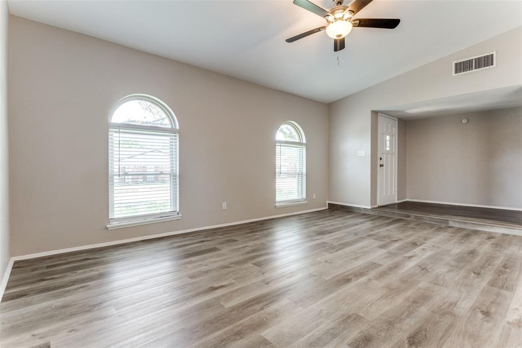 Woods 11a - Residential