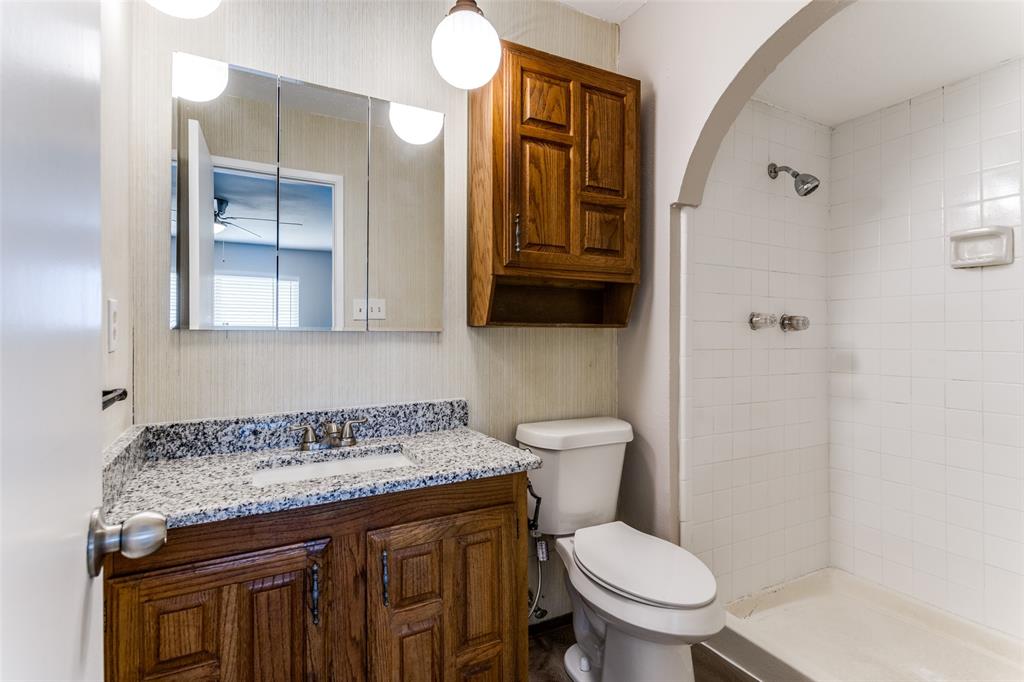 Woods 11a - Residential