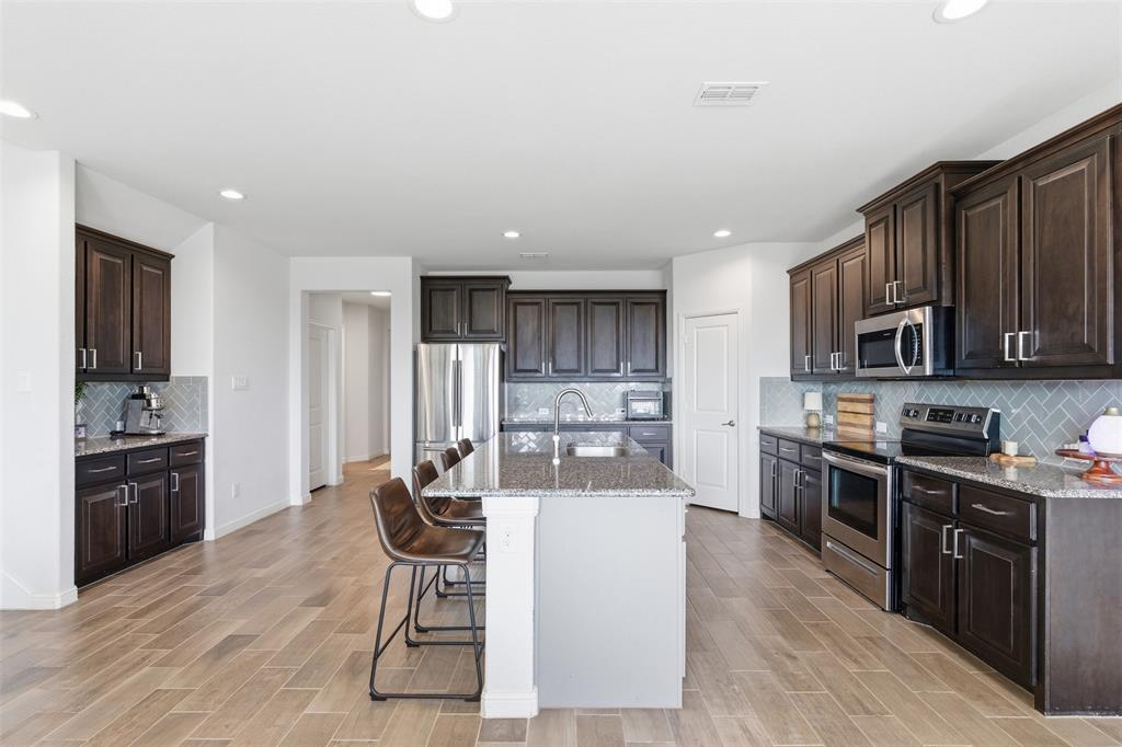 BASSWOOD CROSSING - Residential