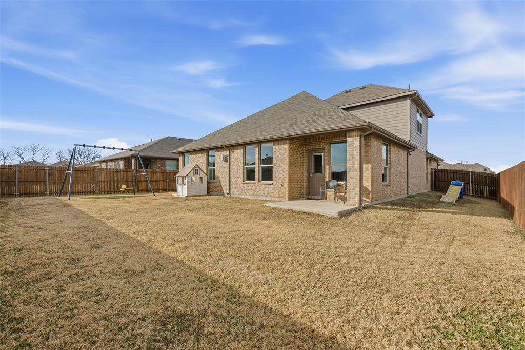 BASSWOOD CROSSING - Residential