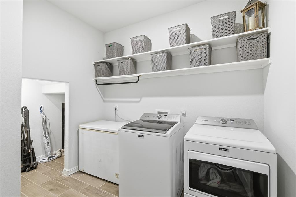 BASSWOOD CROSSING - Residential