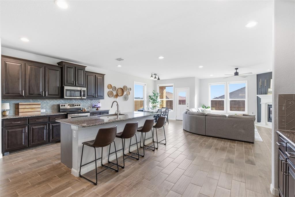 BASSWOOD CROSSING - Residential