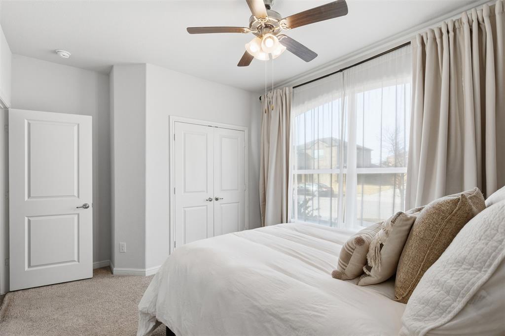 BASSWOOD CROSSING - Residential