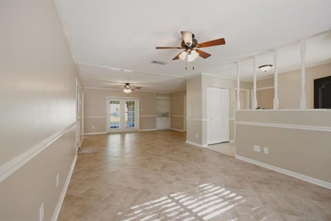 Tiny photo for 9401 Garfield Drive, Shreveport, LA 71118 (MLS # 21340462)