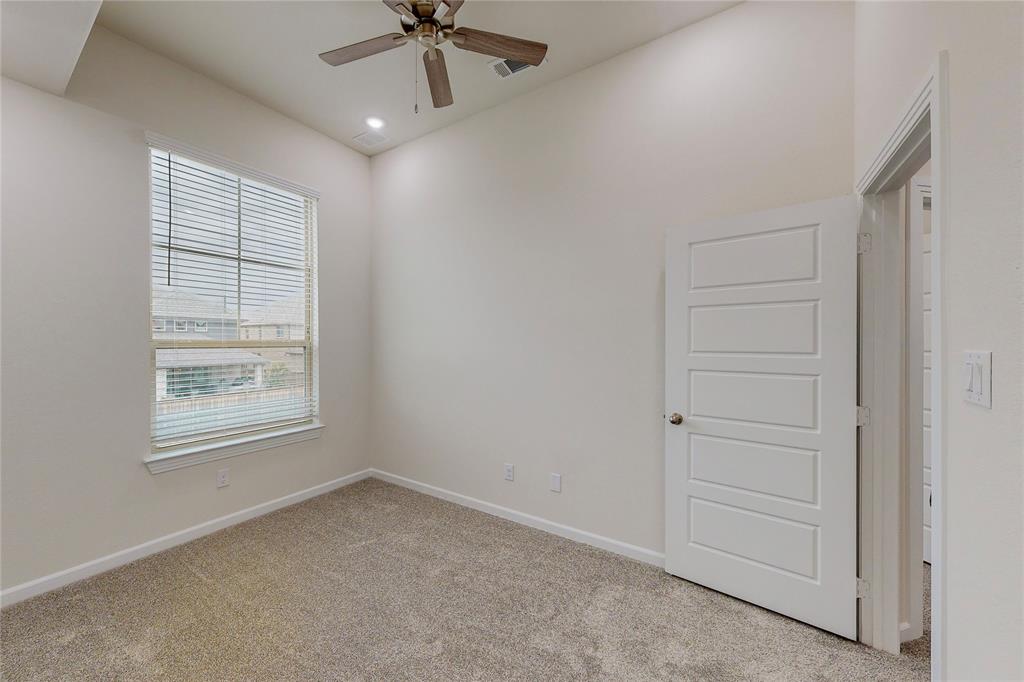 Villas Of Doe Creek Ph 1 - Residential Lease