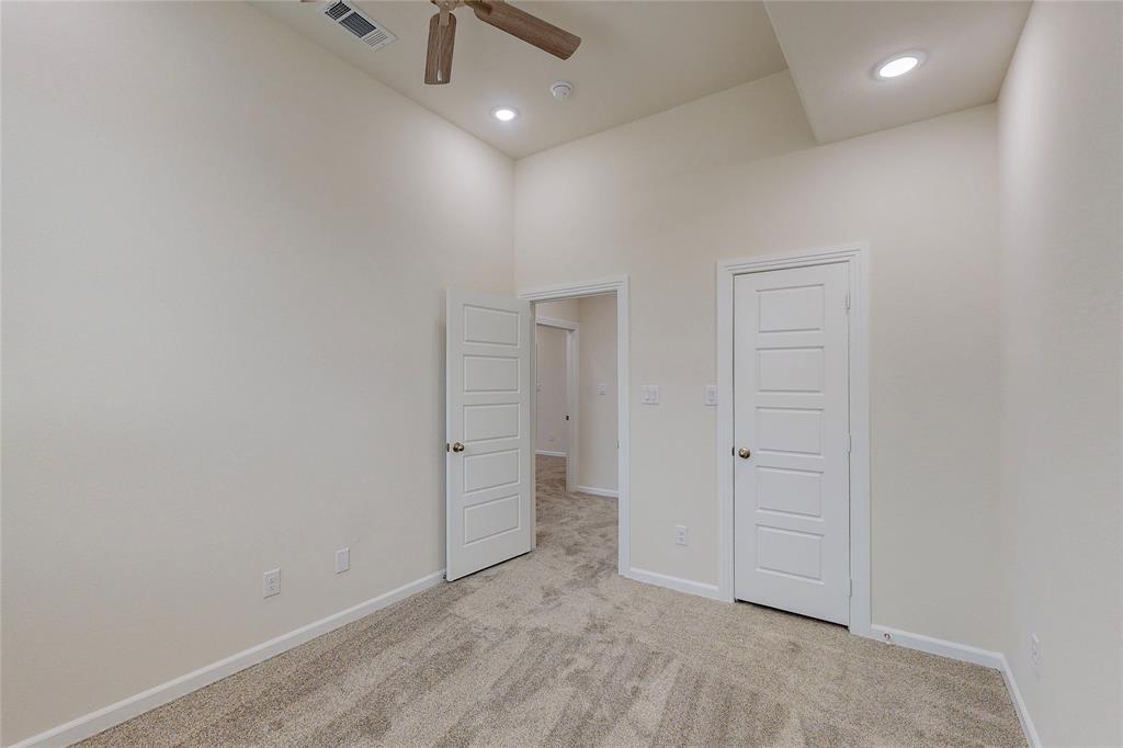 Villas Of Doe Creek Ph 1 - Residential Lease