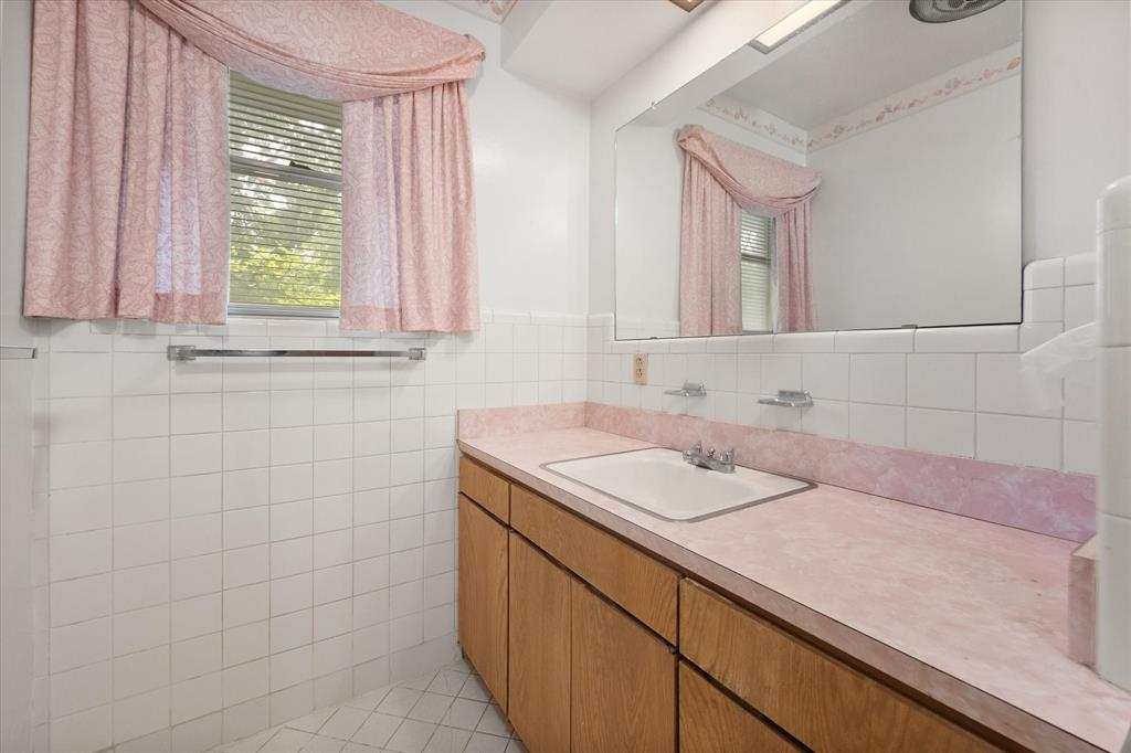 Meadowbrook Hills Add - Residential
