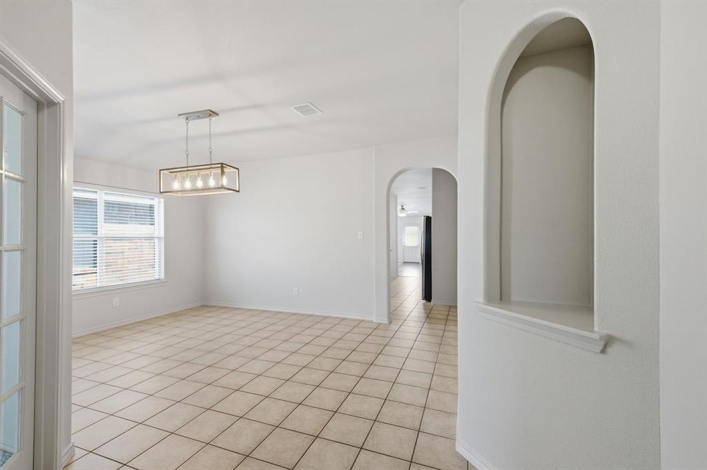 3037 Winding Meadow Trail