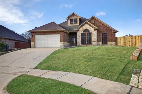 313 Nutmeg Burleson TX 76028