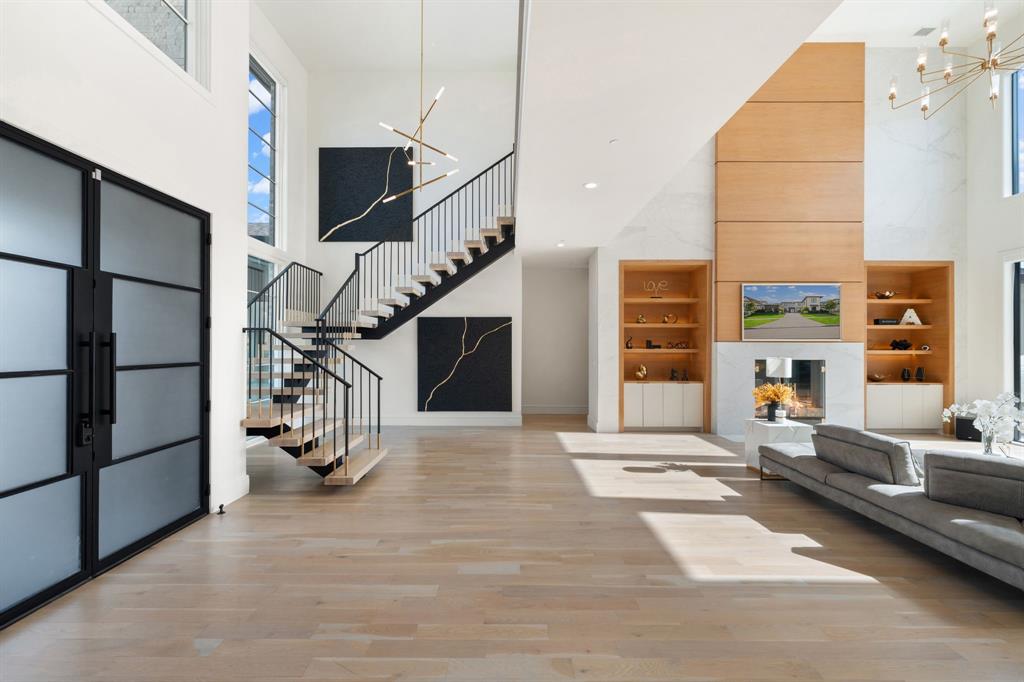 3347 Midwick Drive