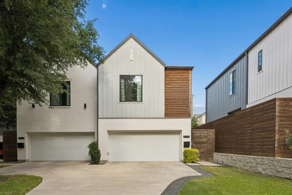 Photo of 1208 Haines Avenue, Dallas, TX 75208 (MLS # 21262789)
