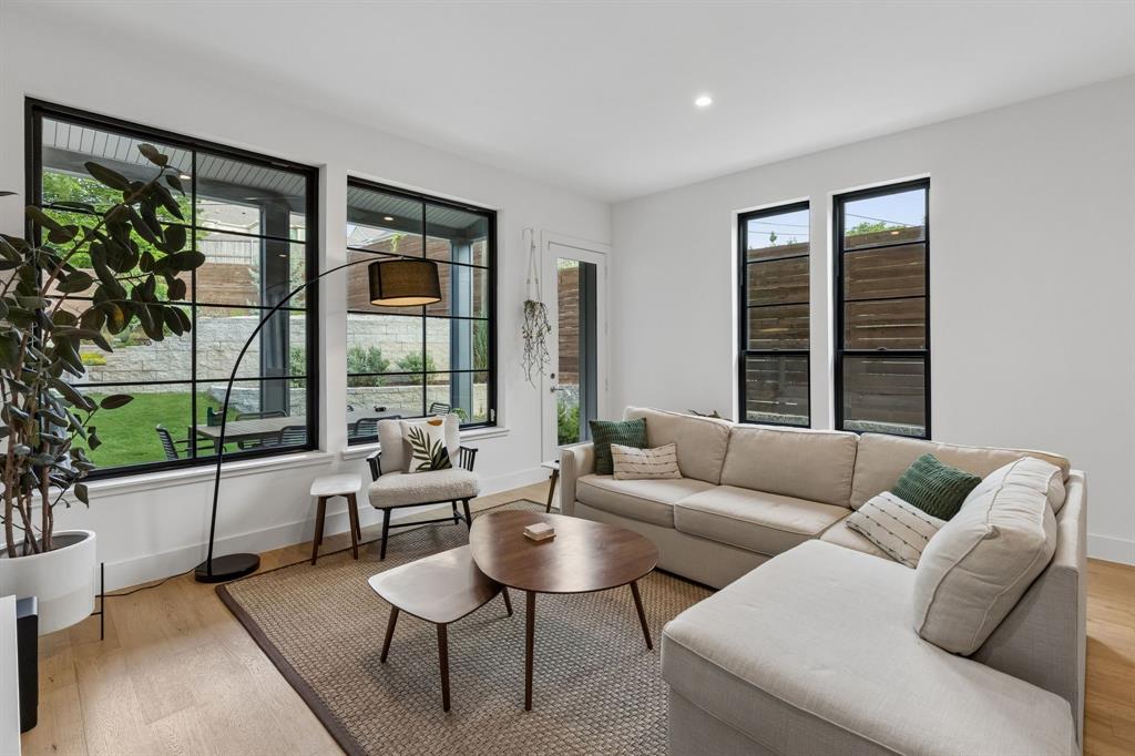 Miller & Stemmons Add - Residential