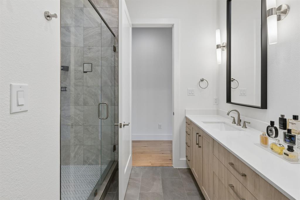 Miller & Stemmons Add - Residential
