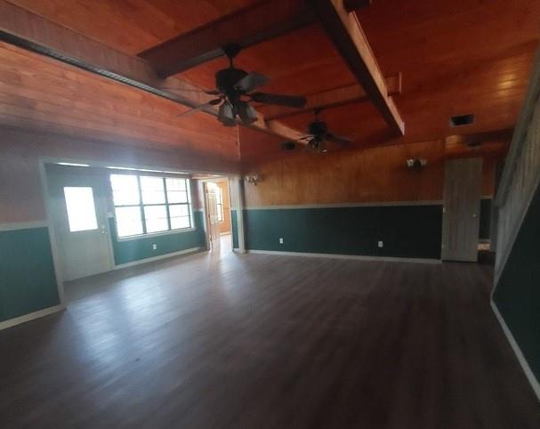 1062 Farm Road 3132