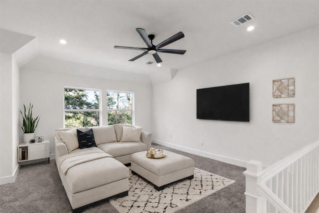 1908 Heritage Knoll Drive