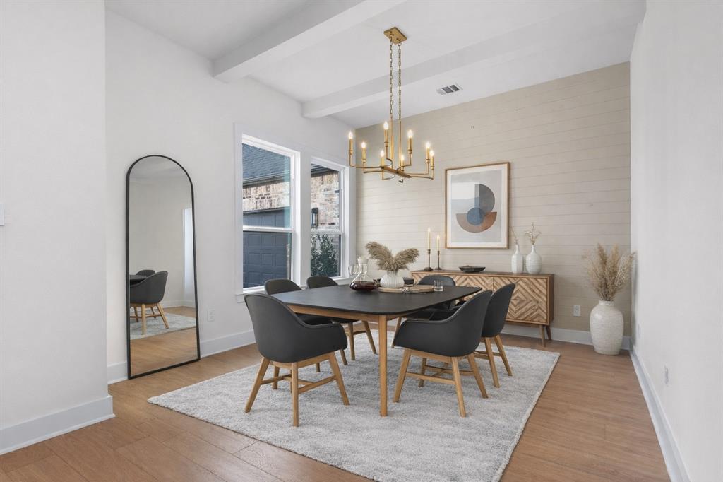 1908 Heritage Knoll Drive