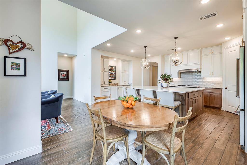 Fort Worth, Texas 76008, United States, 5 Bedrooms Bedrooms, ,4 BathroomsBathrooms,Residential,Active,127133