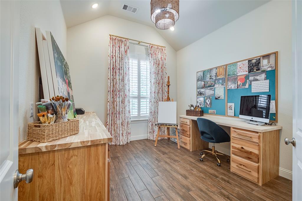 Fort Worth, Texas 76008, United States, 5 Bedrooms Bedrooms, ,4 BathroomsBathrooms,Residential,Active,127133