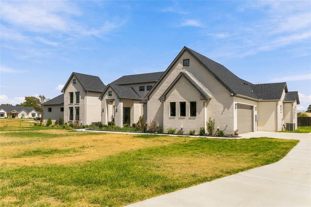 5825 Grey Wolf Court