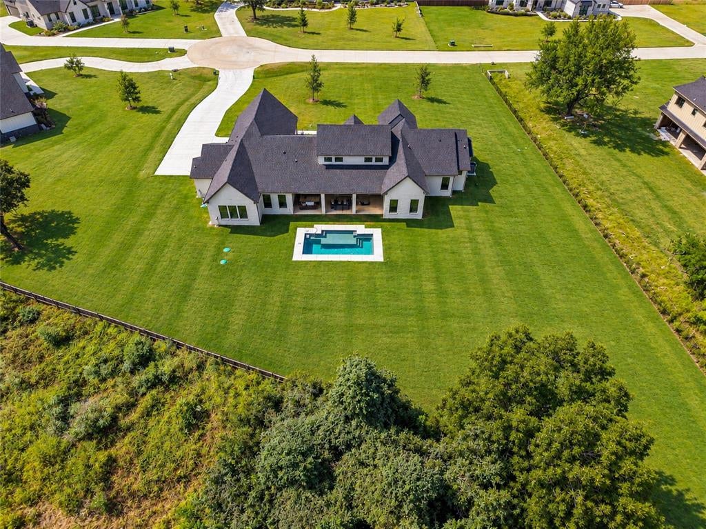 5825 Grey Wolf Court