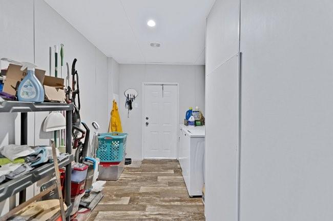 Elijah Emberson Abs 275 - Residential