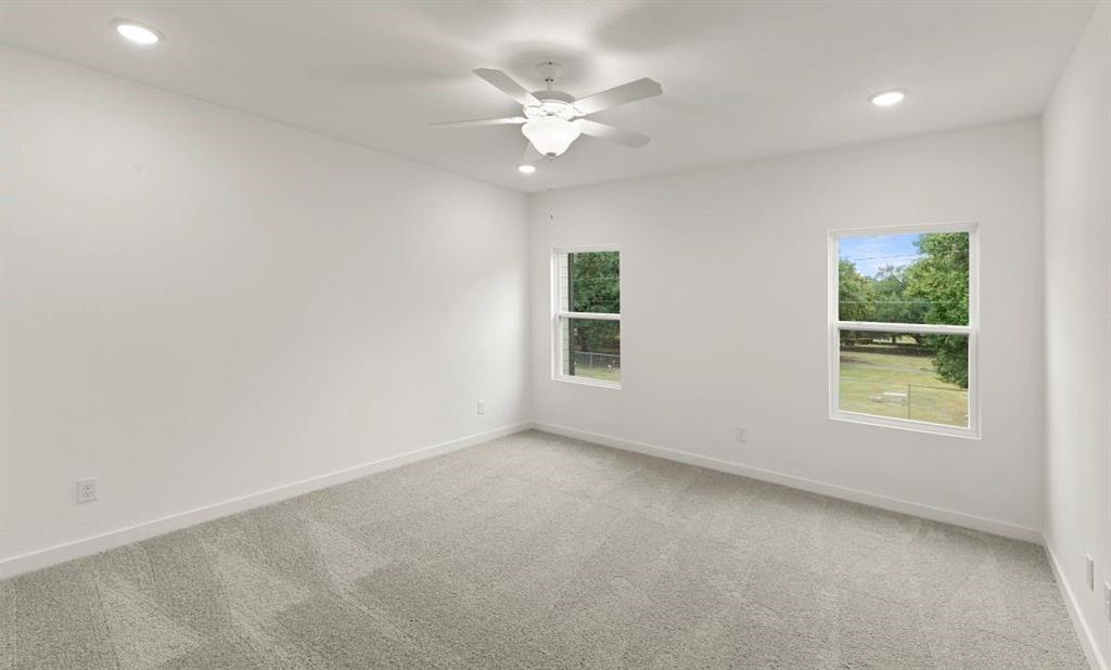 Sereno Oaks at Buckner Terrace - Residential