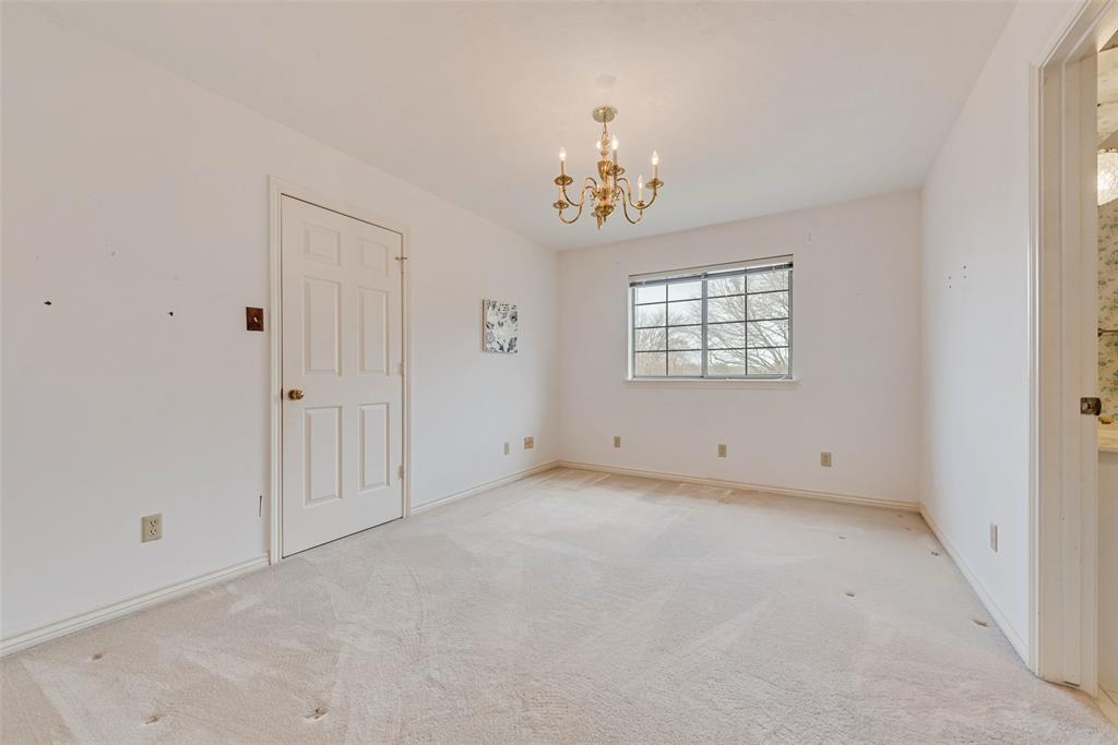 Woodland Hills Colleyville - Residential