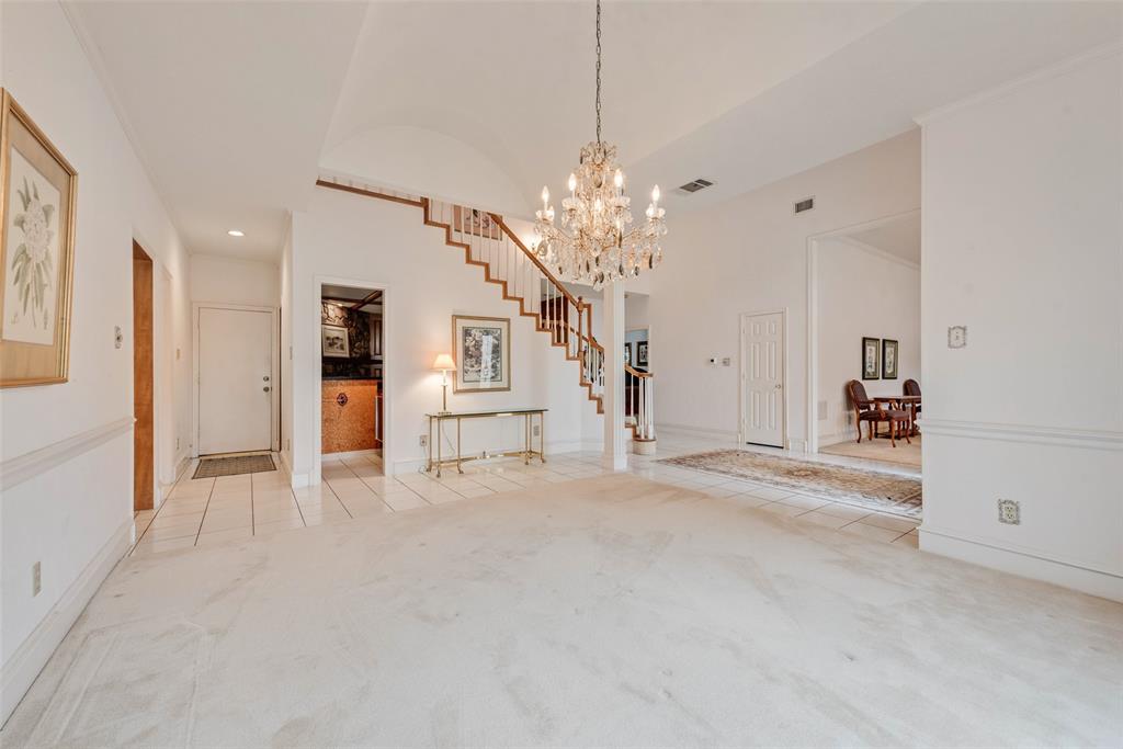 Woodland Hills Colleyville - Residential