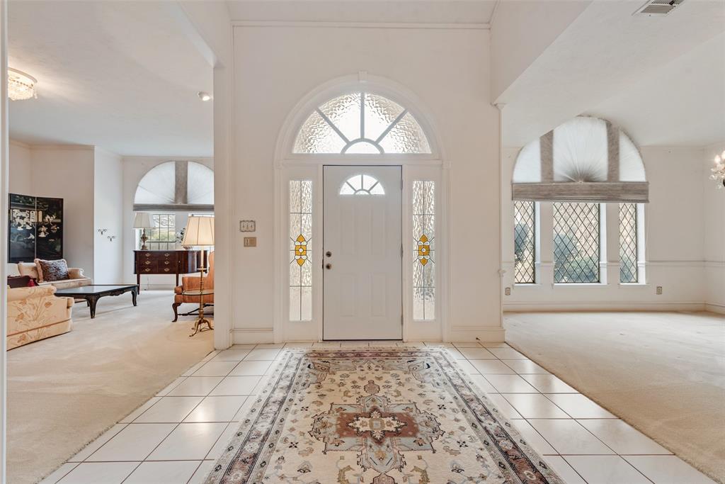 Woodland Hills Colleyville - Residential