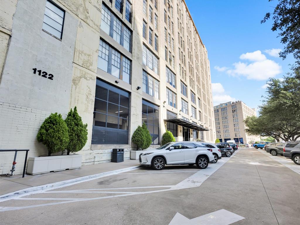 1122 Jackson Street 1103