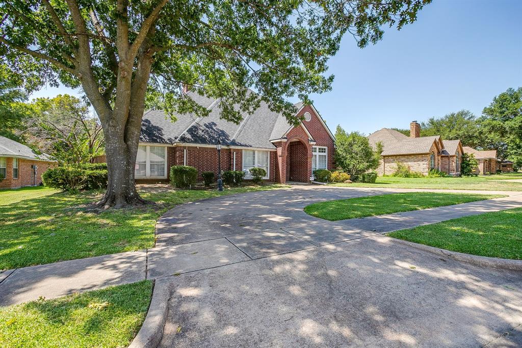 803 Williamsburg Drive