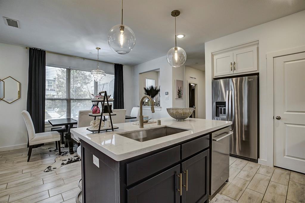 Ridge View Twnhms - Residential Lease