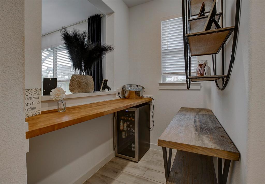 Ridge View Twnhms - Residential Lease