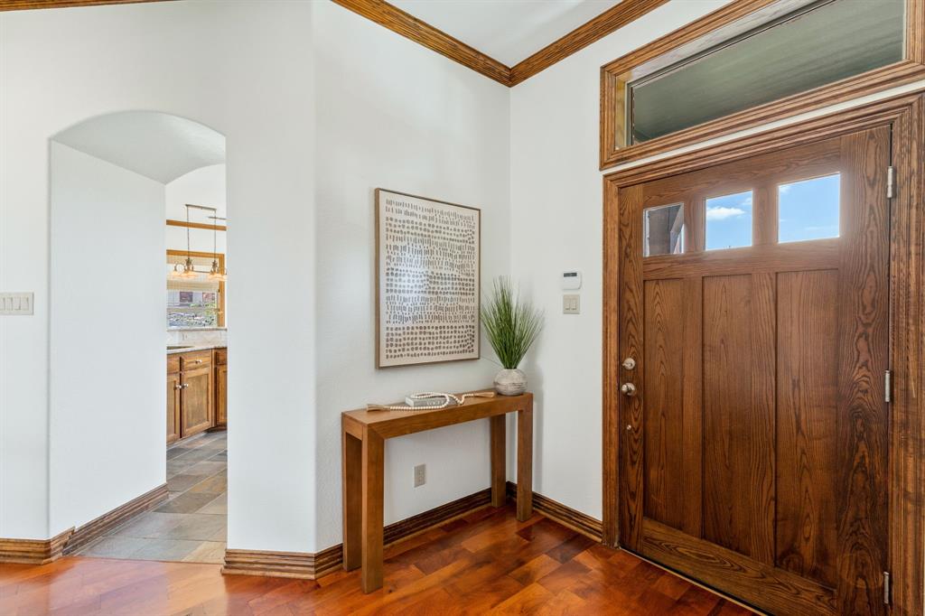 915 Glen Meadow Court