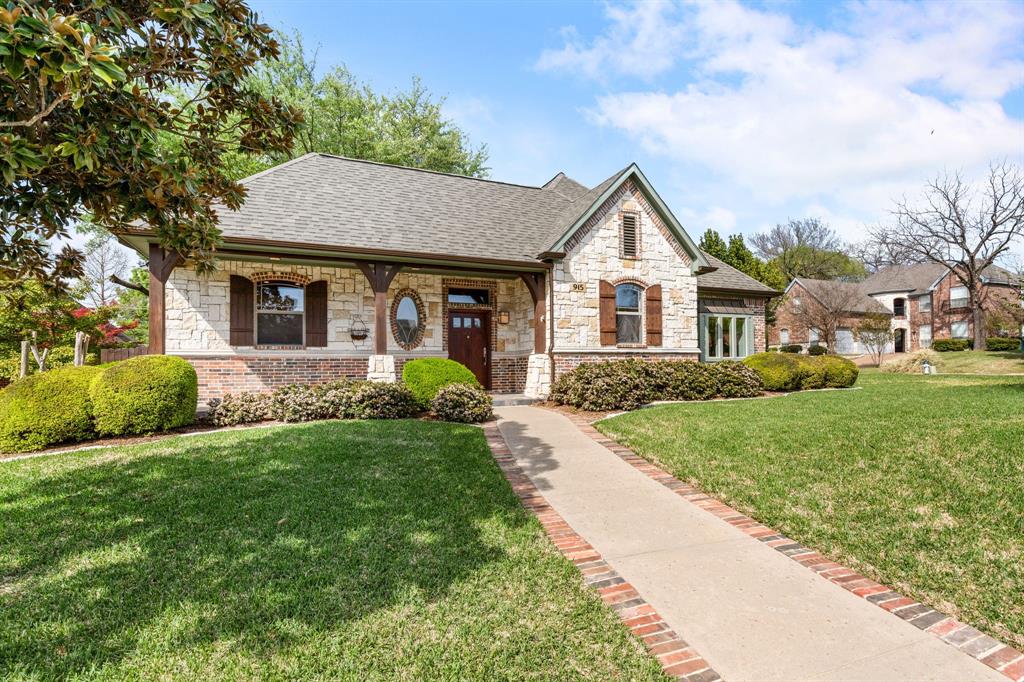 915 Glen Meadow Court