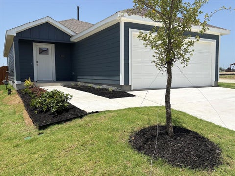 Photo of 3030 Serenity Lane, Sherman, TX 75090 (MLS # 21320355)