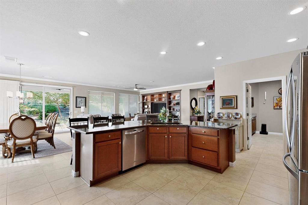 9517 Crestview Drive