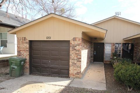 1201 Kimbrough Street White Settlement TX 76108