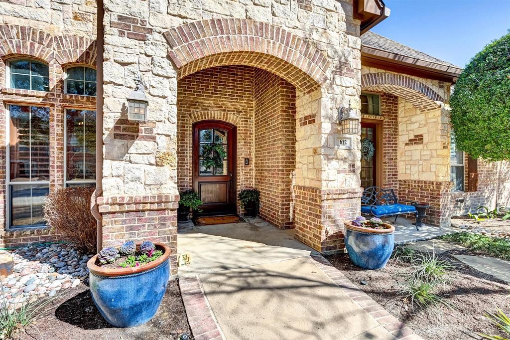 612 Canemount Lane