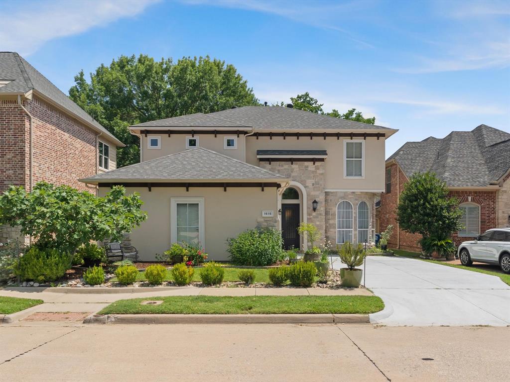 1615 ROMA Lane