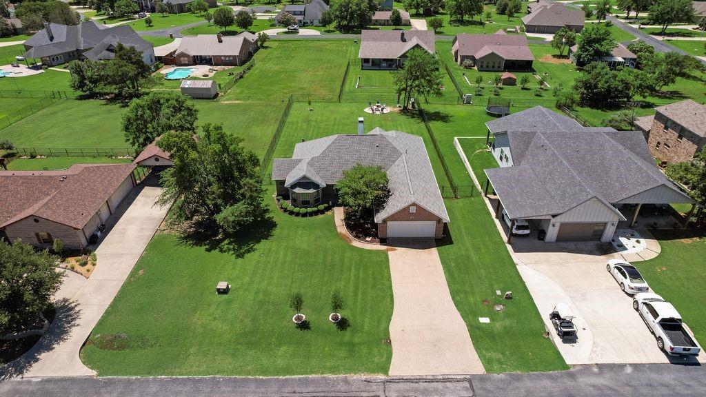 114 Crockett Drive