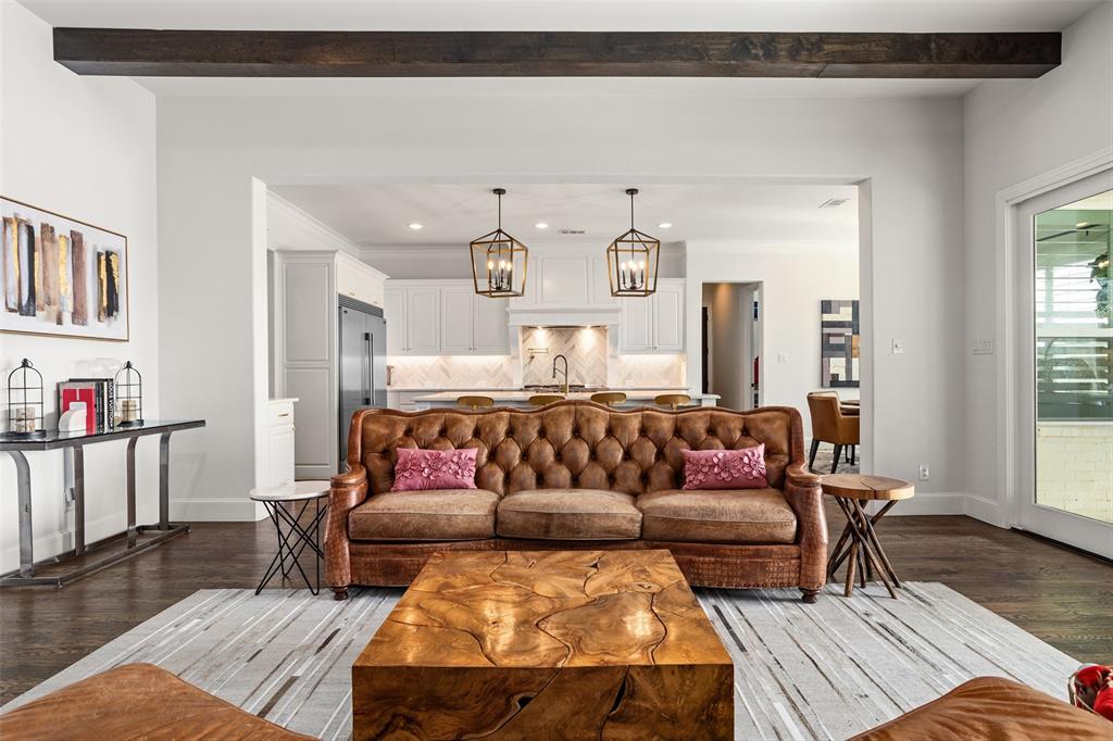 Mira Vista - Residential