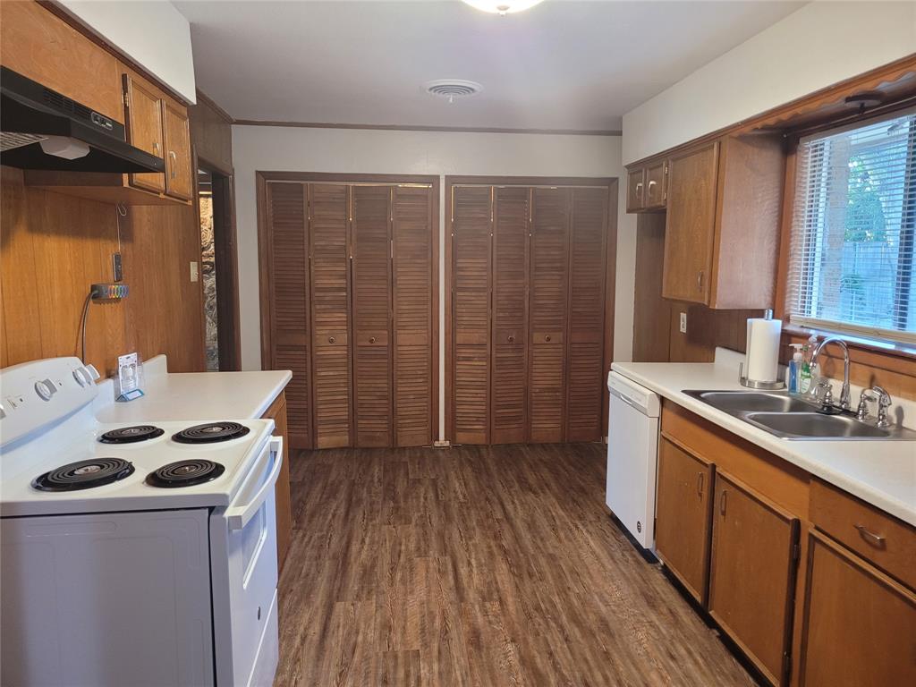 Valley View Estates - Residential Lease